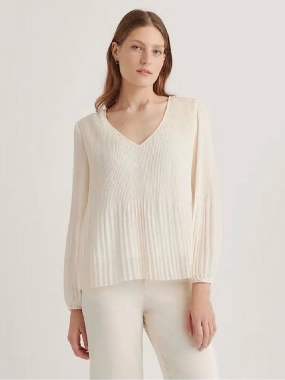 Quince Chiffon Pleated V-Neck Blouse Ivory Size S /  Balloon Sleeve, Flowy